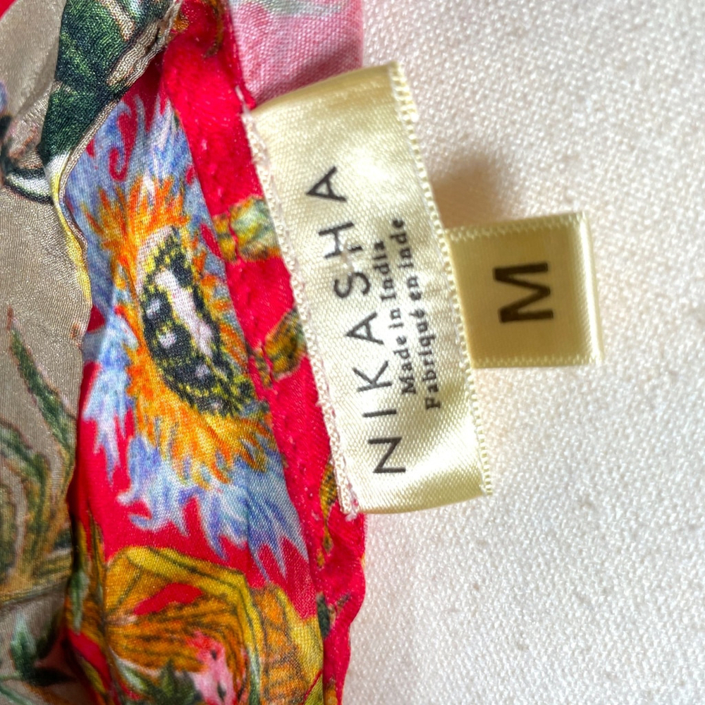 Nikasha Top MEDIUM Red Floral Mock Neck Puff Sleeve Smocked Waist Neck Tie EUC - Picture 7 of 10